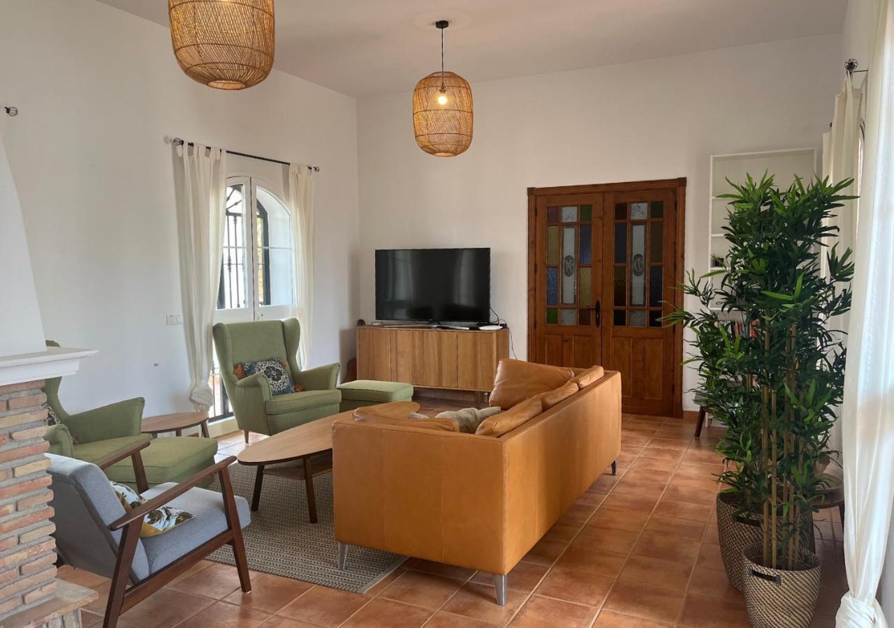 Spacious Villa With Exceptional Views In Malaga Casarabonela Exterior photo